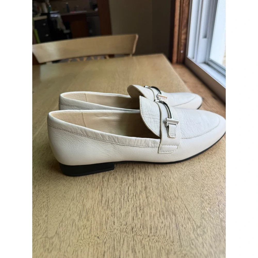 Enzo Angiolini Tatye Cream Leather Bit Loafers Silver Hardware Flats Womens 8M